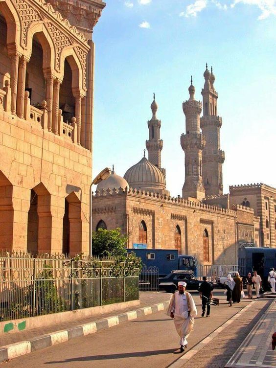 Cairo, Pyramids & Grand Museum