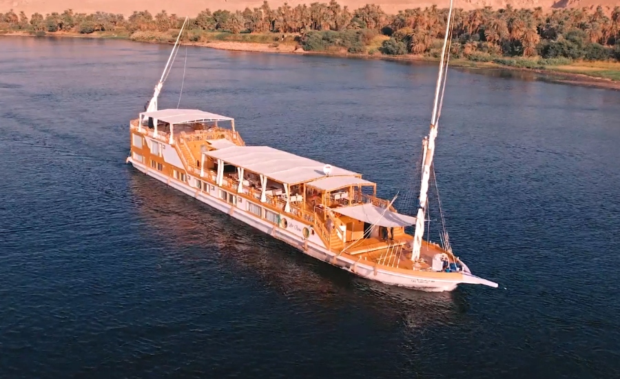 Embarkation in Aswan