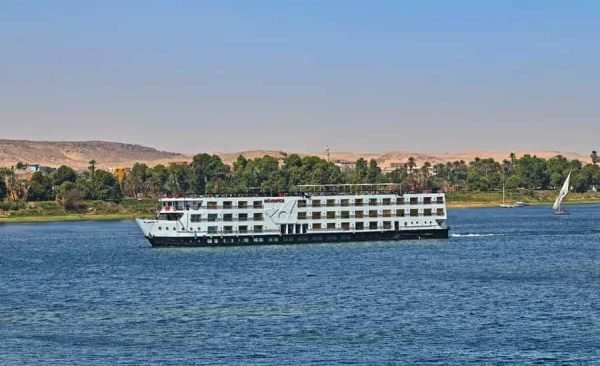 Movenpick Hamees Cruise